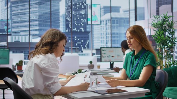 Devenir recruteur indépendant : flexible et lucratif à la clé