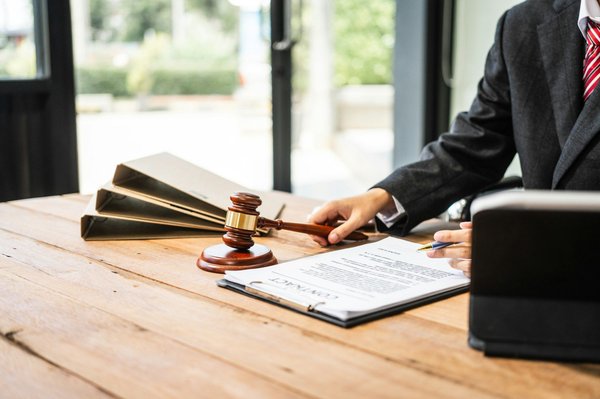 Services juridiques sur mesure par un avocat à strasbourg